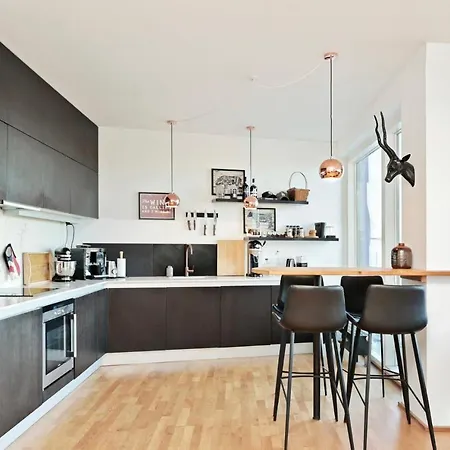 Copenhagen Unique Waterfront Penthouse Appartement *